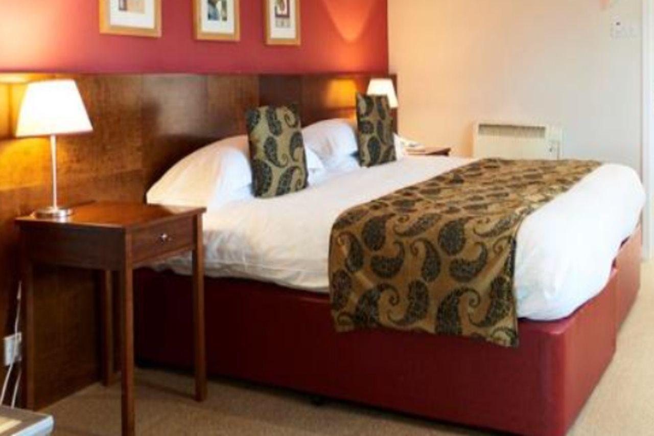 The Lodge At Meyrick Park ボーンマス エクステリア 写真